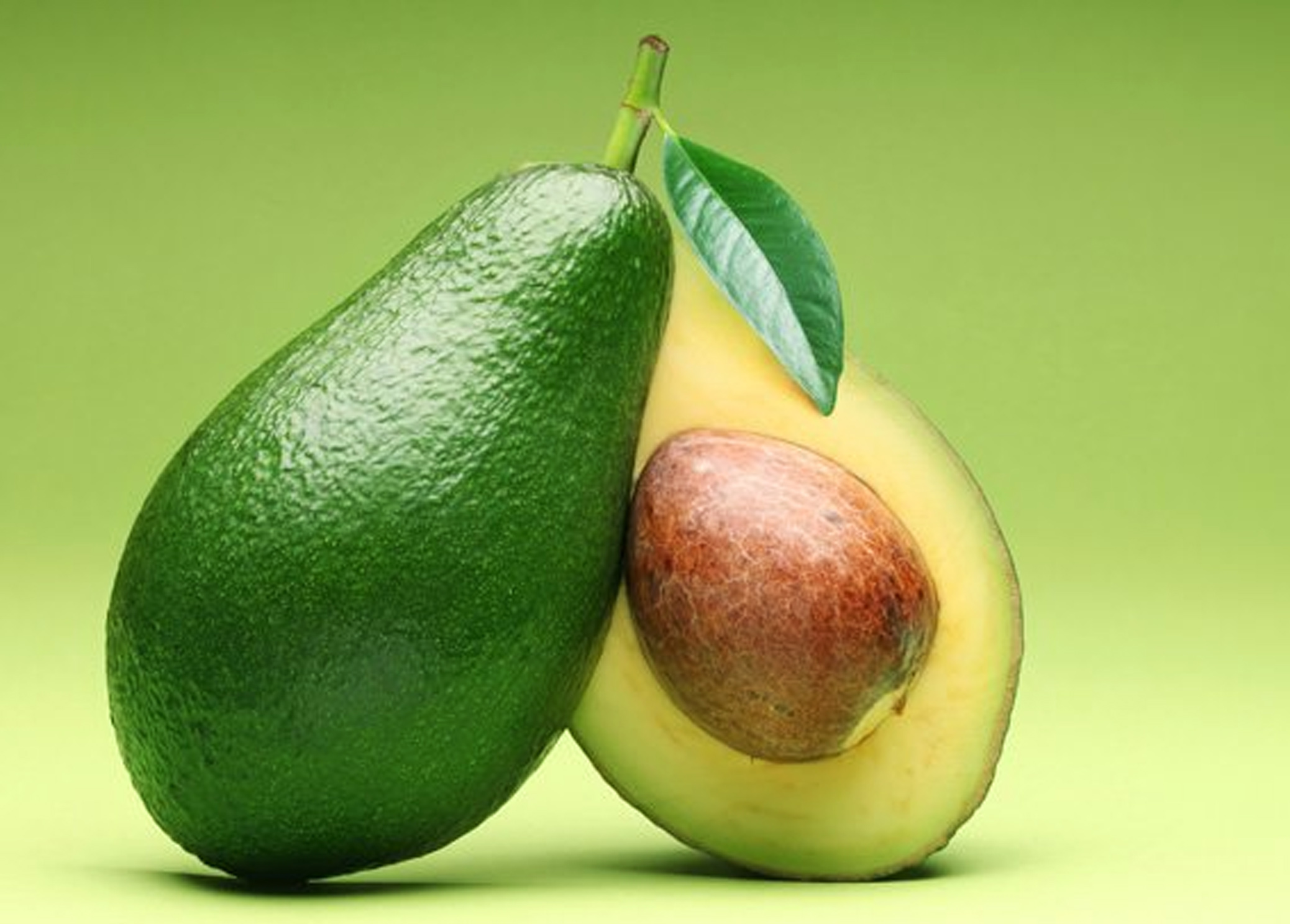 Авокадо это орех или ягода. Аллигаторова груша авокадо. Авакадо или авокадо фрукт или овощ. Адвокадо. Авокадо фото.